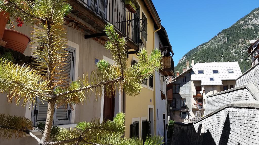Maison A Tour Briancon ภายนอก รูปภาพ